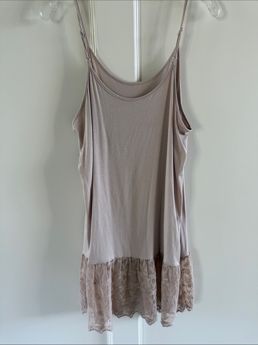 Women's Lace-Hem Slip Tank - Taupe